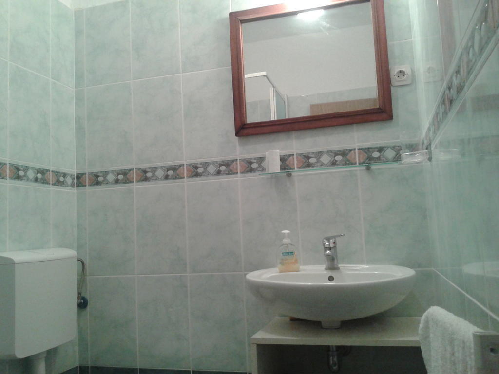 Apartments Loncarevic Slano Bilik gambar